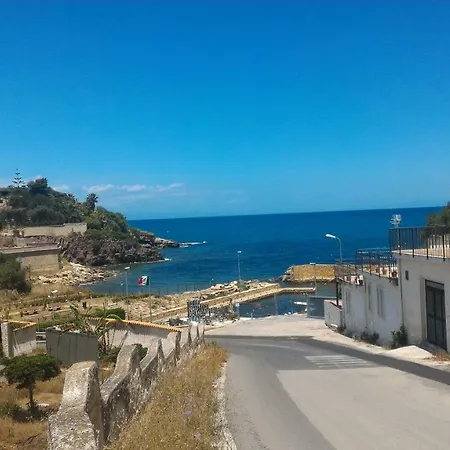Villetta Sul Mare In Residence Brucoli Exterior photo